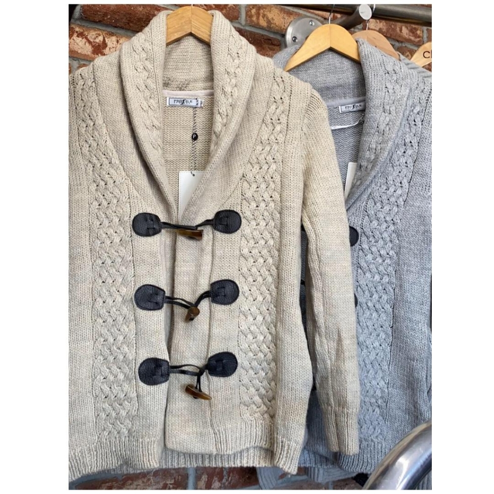 🎀HP🎀Cozy Chic Gray Mix Knit Front Buckle Sweater - Picture 2 of 7